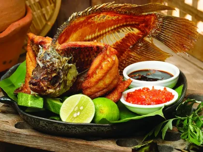Fried Flying Fish (Gurame)